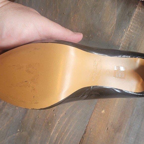 Coach black 4" high heels Size 7B - Picture 6 of 13